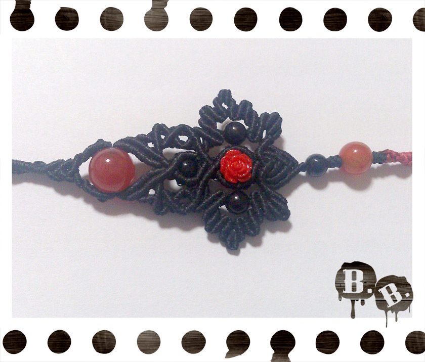 薔薇蝶のアンクレット【レッドアゲート】【ブラックコードxレッドコード】【ハンドメイドアクセサリー】