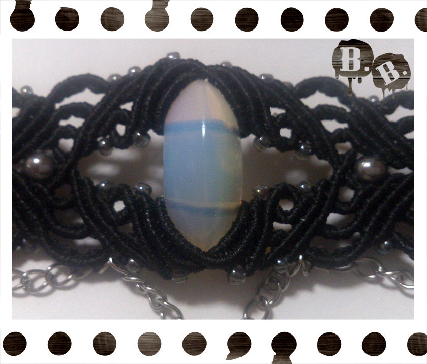 クロスチャームチョーカー【オパライト】【ブラックコード】【ハンドメイドアクセサリー】