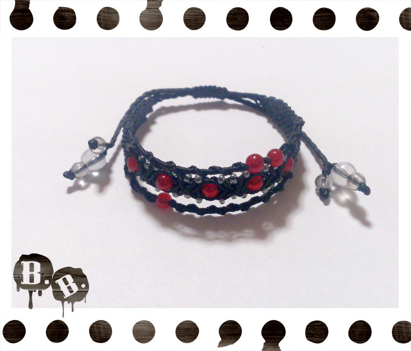 三連ブレスレット【ミックスジェイドレッド】【ブラックコード】【ハンドメイドアクセサリー】