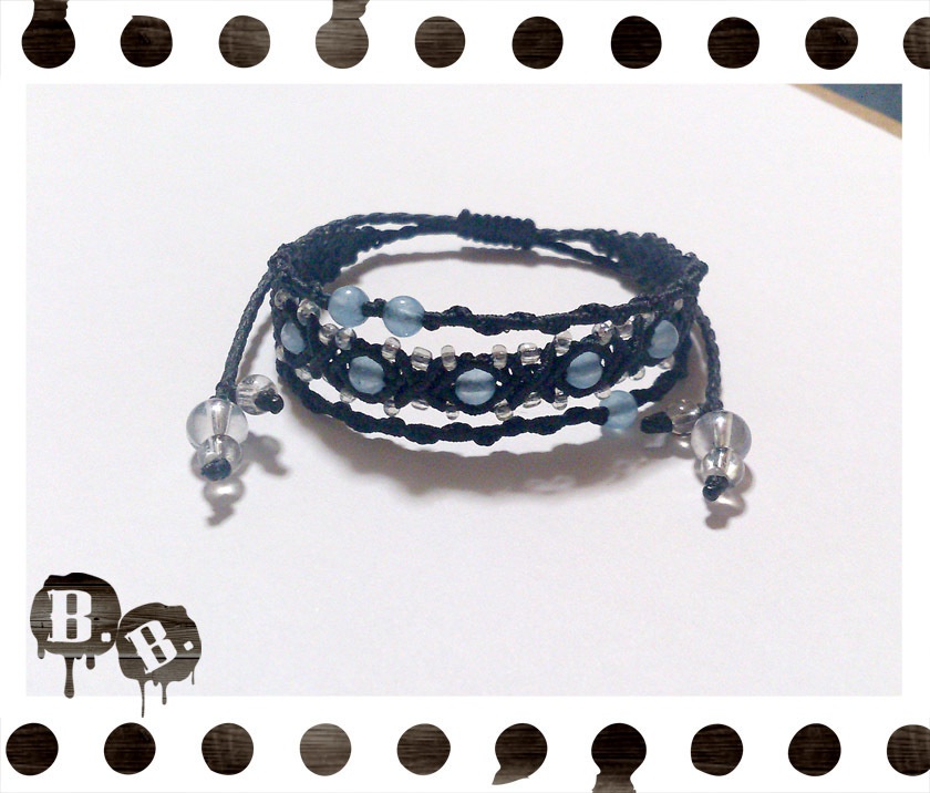 三連ブレスレット【ミックスジェイドブルー】【ブラックコード】【ハンドメイドアクセサリー】