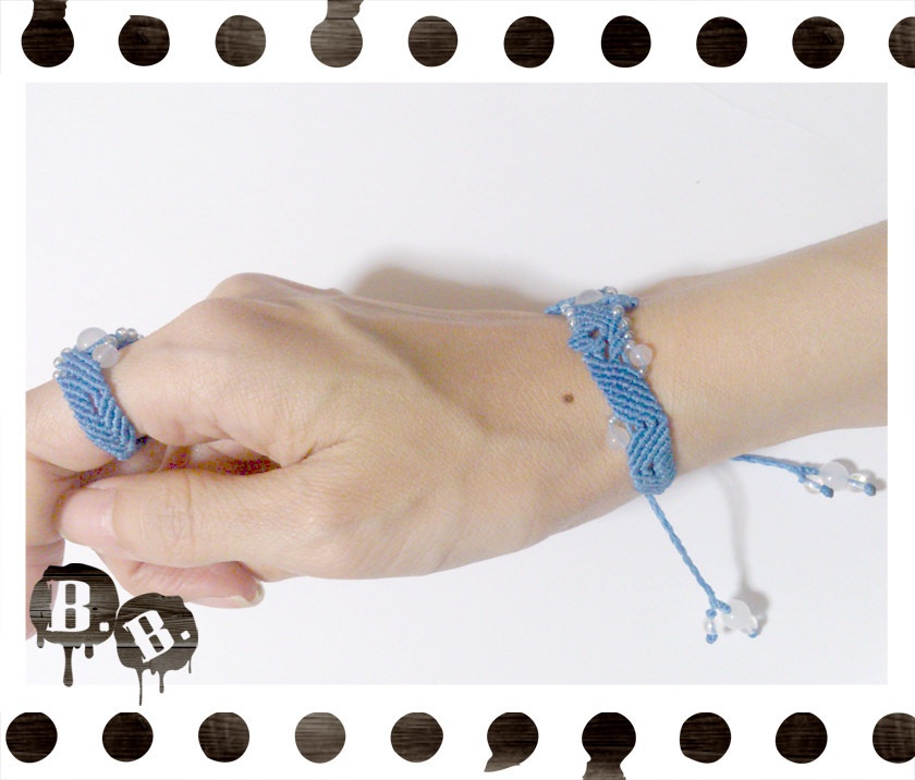 ツリーのブレスレット・リングセット【ホワイトジェイド】【スカイブルーコード】【ハンドメイドアクセサリー】