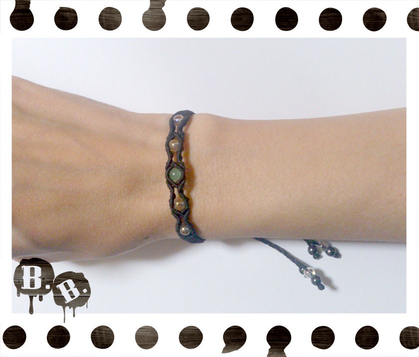 シンプルドロップブレスレット4mm【ミックスジェイドグリーン】【ブラックコード】【ハンドメイドアクセサリー】