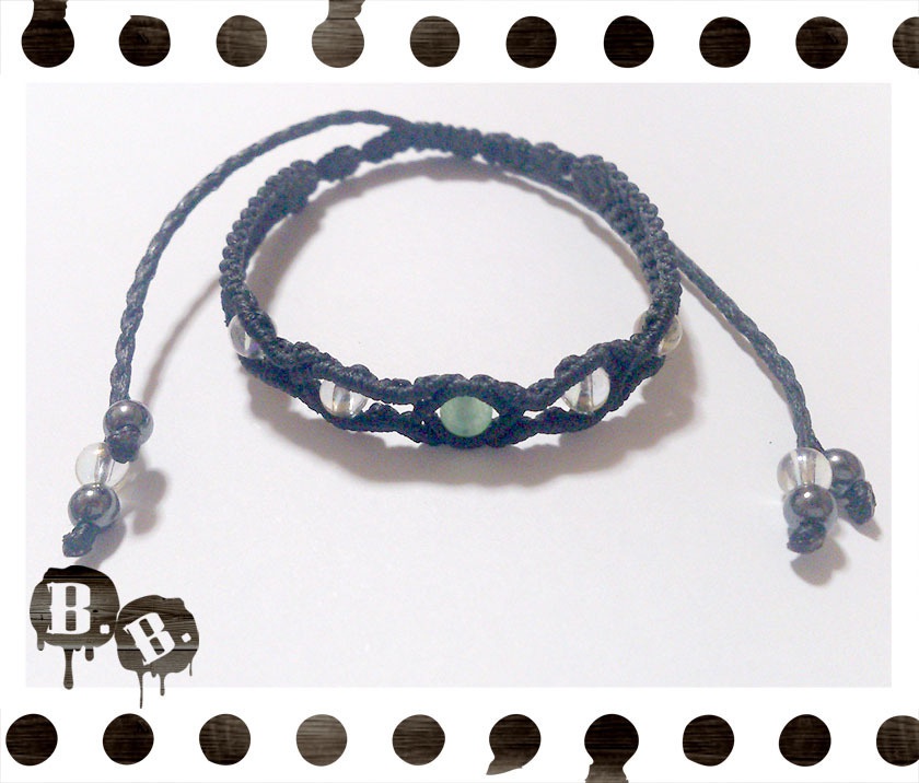 シンプルドロップブレスレット4mm【ミックスジェイドグリーン】【ブラックコード】【ハンドメイドアクセサリー】