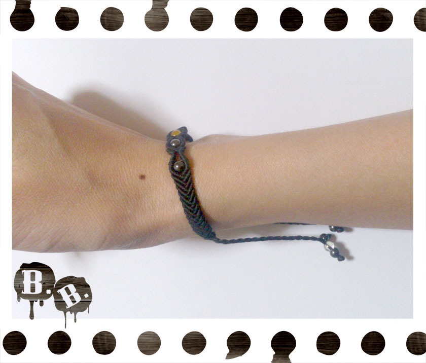 シンプルドロップブレスレット4mm【ミックスジェイドイエロー】【ブラックコード】【ハンドメイドアクセサリー】