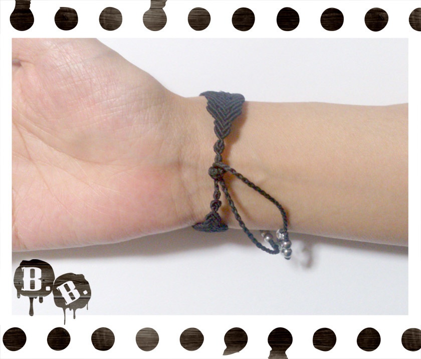 クロスベルトブレスレット【アパタイト】【ブラックコードxネイビー】【ハンドメイドアクセサリー】