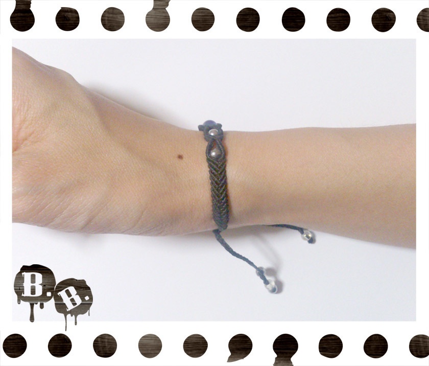 シンプルドロップブレスレット6mm【ブラックルナフラッシュ】【ブラックコード】【ハンドメイドアクセサリー】