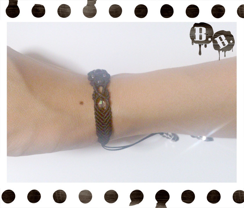 クラシカルブレスレット【アメジスト】【ブラックコード】【ハンドメイドアクセサリー】