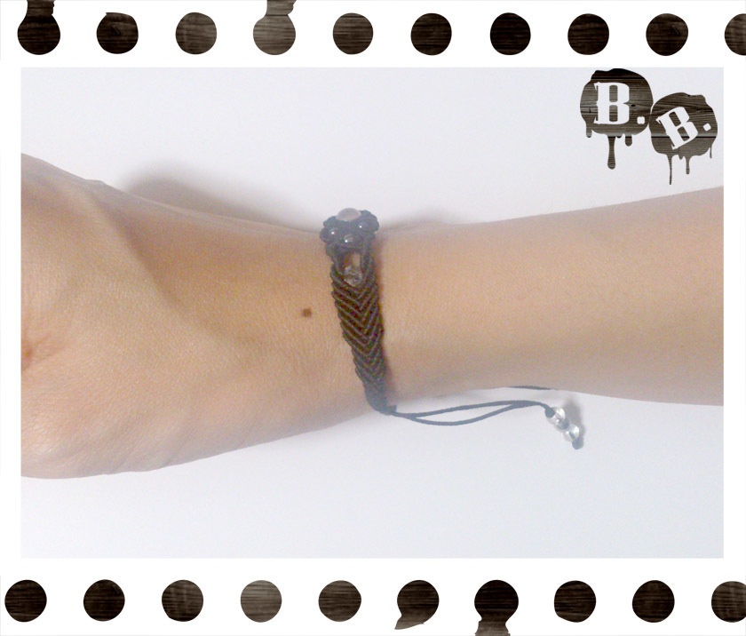 クラシカルブレスレット【ローズオーラ】【ブラックコード】【ハンドメイドアクセサリー】