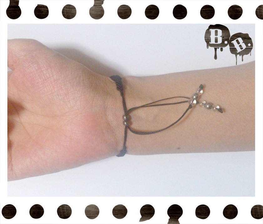 クラシカルブレスレット【ローズオーラ】【ブラックコード】【ハンドメイドアクセサリー】