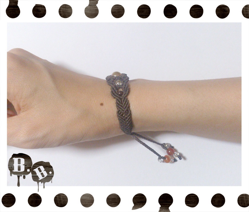 クラシカルブレスレット・ワイドB【カーネリアンオーラ】【ブラウンコード】【ハンドメイドアクセサリー】