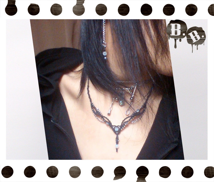 ネックレス【ブルームーンストーン】【ブラックコード】【ハンドメイドアクセサリー】