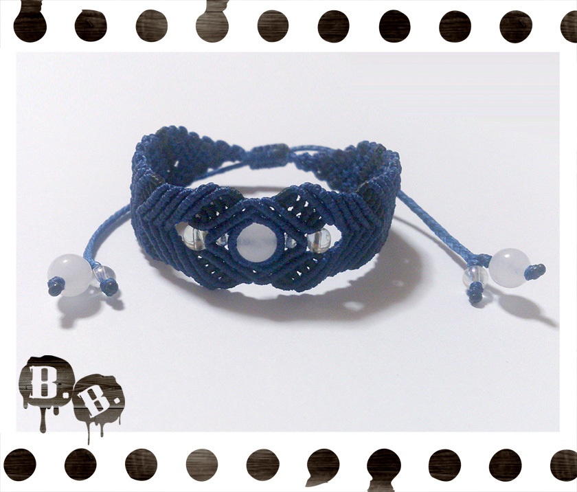 ベルトブレス・ダイヤ【ホワイトジェイド】【ロイヤルブルーコード】【ハンドメイドアクセサリー】