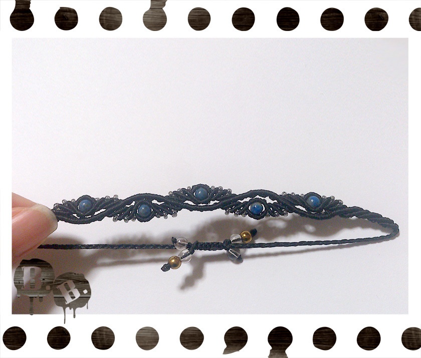 ドロップウェーブブレスレット【ラピスラズリ】【ブラックコード】【ハンドメイドアクセサリー】