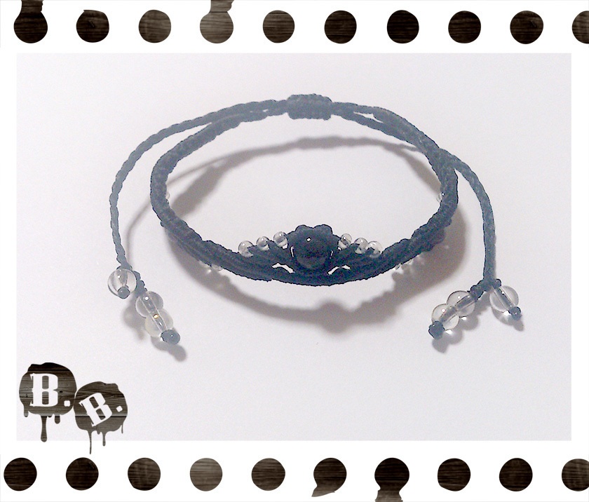 クラウンドロップブレスレット【オニキス】【ブラックコード】【ハンドメイドアクセサリー】