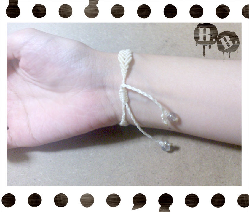 【夏向けライトカラー】バイカラーブレスレット【アラゴナイト】【ナチュラルホワイトxイエロー】【ハンドメイドアクセサリー】