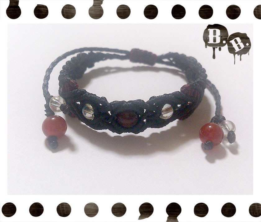 バイカラーブレスレット【レッドタイガーアイ】【ブラックxダークレッド】【ハンドメイドアクセサリー】