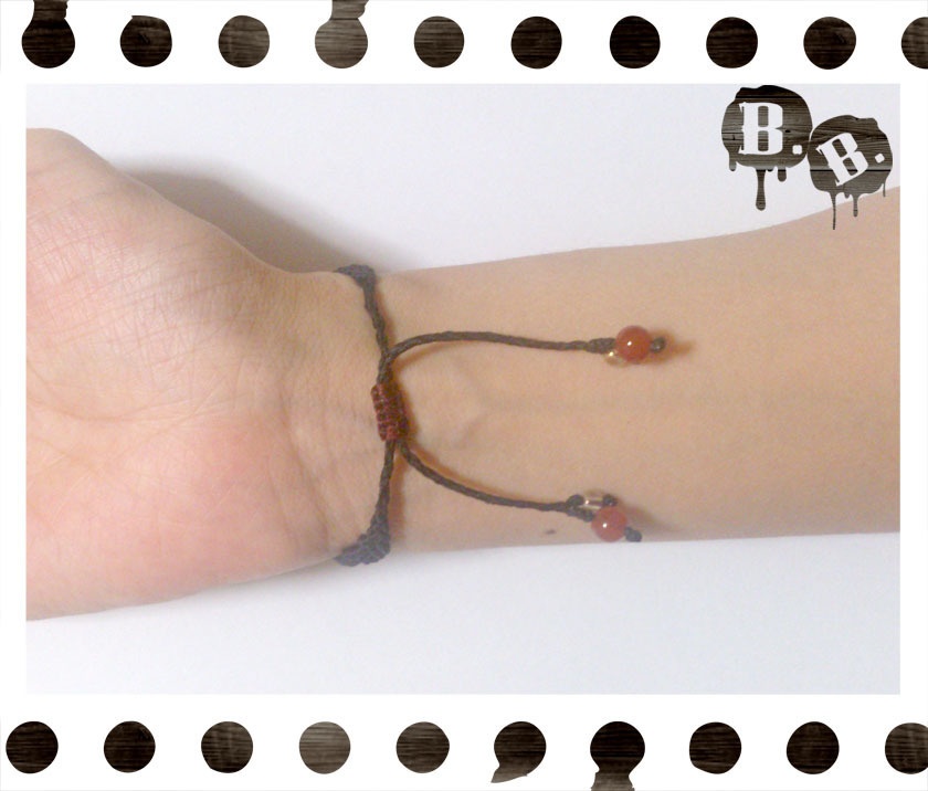 バイカラーブレスレット【レッドタイガーアイ】【ブラックxダークレッド】【ハンドメイドアクセサリー】