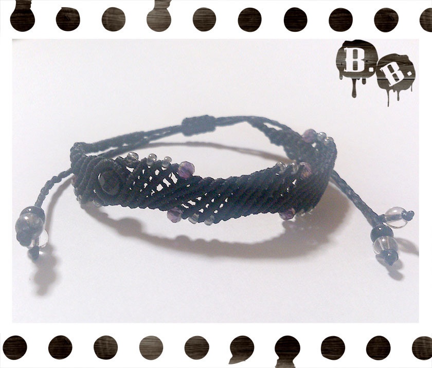 ウェーブウェブブレスレット【オニキス多面カット】【ブラックコード】【ハンドメイドアクセサリー】