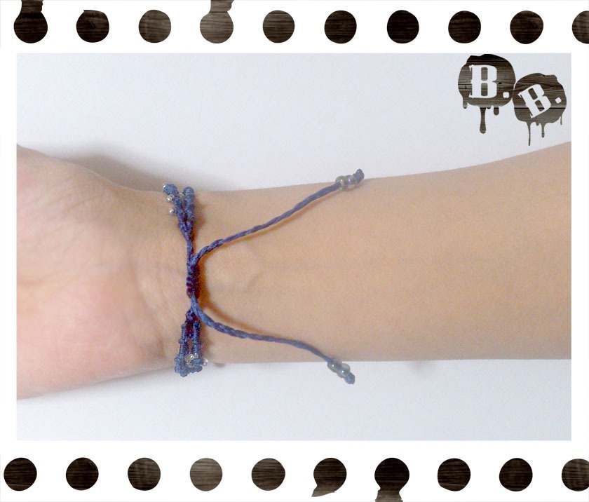 星花と朝露のブレスレット【ラブラドライト】【ロイヤルブルーコード】【ハンドメイドアクセサリー】