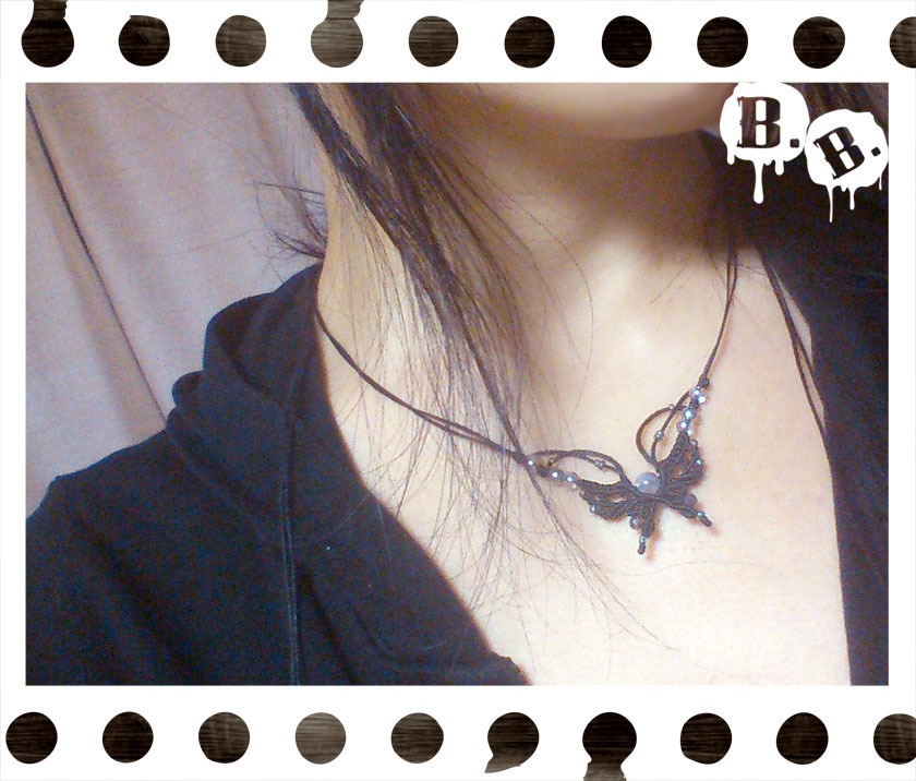 バタフライネックレス【ミックスアゲートブルー】【シルバーグレーコード】【ハンドメイドアクセサリー】