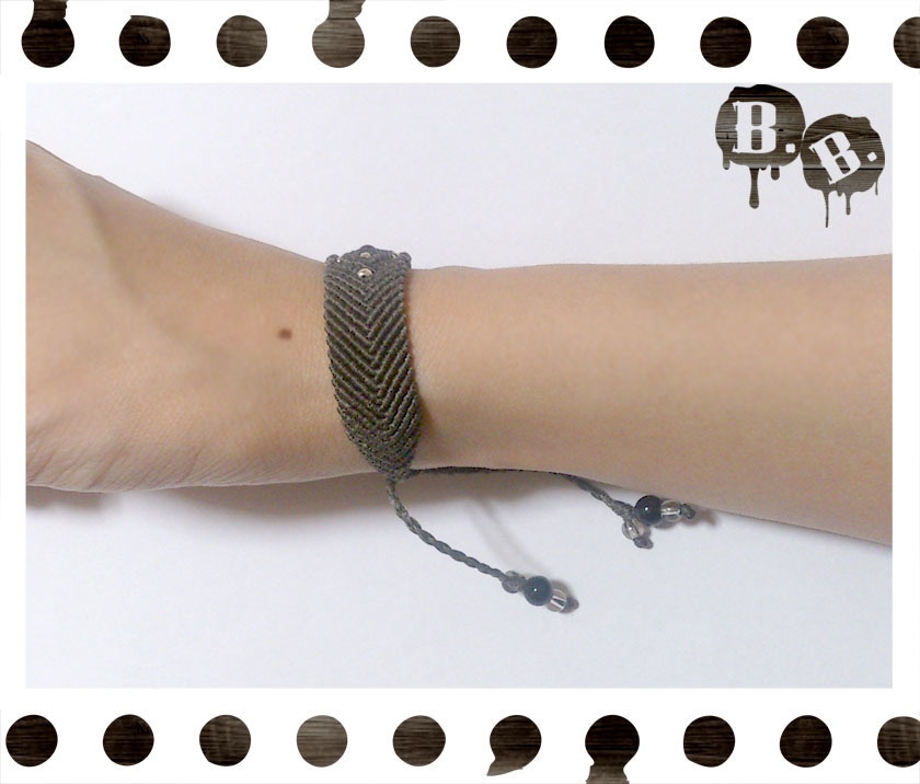 ベルトブレスレット【ガーネット】【アッシュオリーブ】【ハンドメイドアクセサリー】