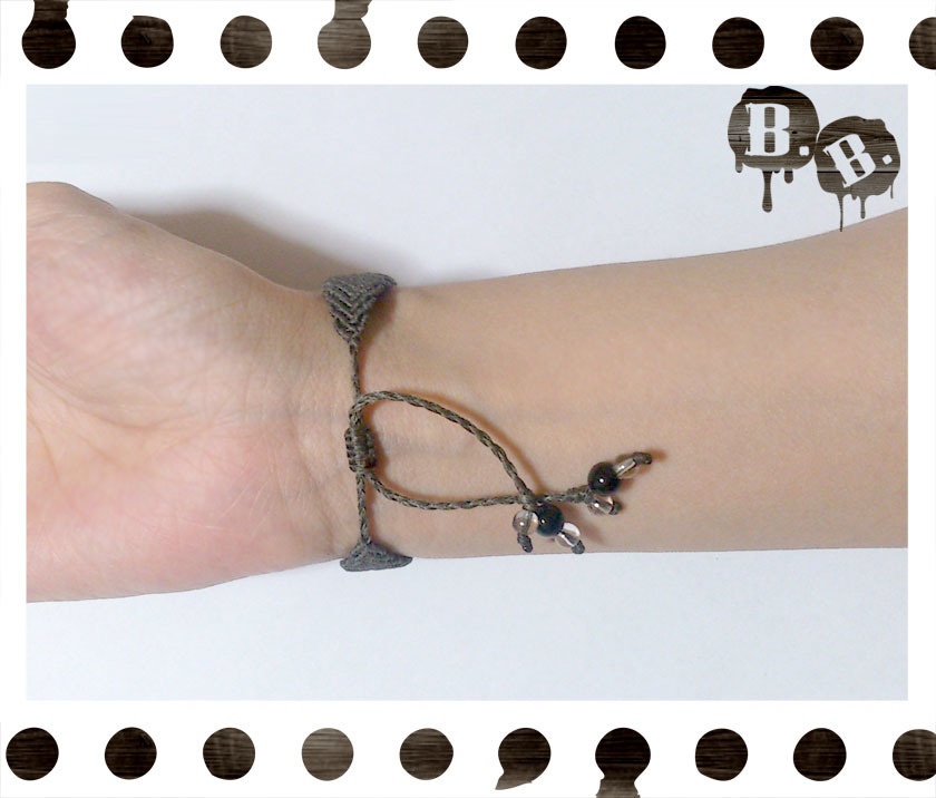 ベルトブレスレット【ガーネット】【アッシュオリーブ】【ハンドメイドアクセサリー】