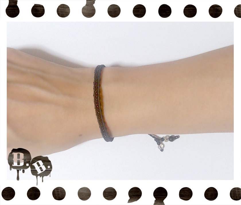 ラインブレスレット【オニキス】【ブラックコード】【ハンドメイドアクセサリー】