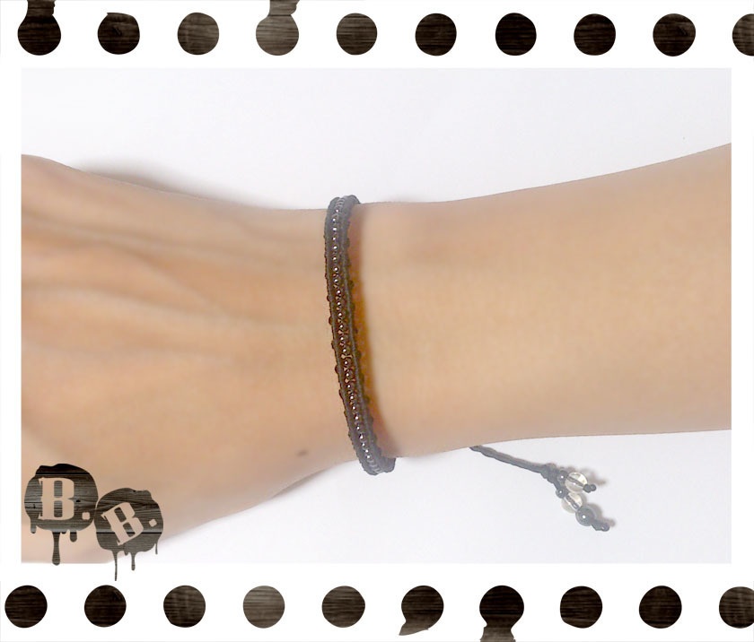 ラインブレスレット【オニキス】【ブラックコード】【ハンドメイドアクセサリー】