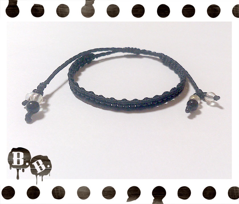 ラインブレスレット【オニキス】【ブラックコード】【ハンドメイドアクセサリー】