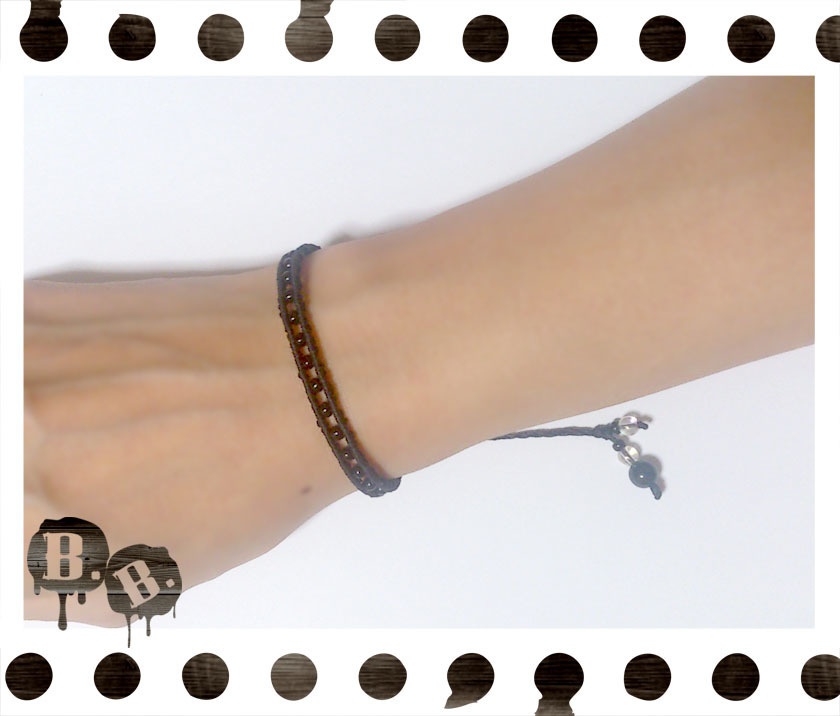 ドットブレスレット【オニキス】【ブラックコード】【ハンドメイドアクセサリー】