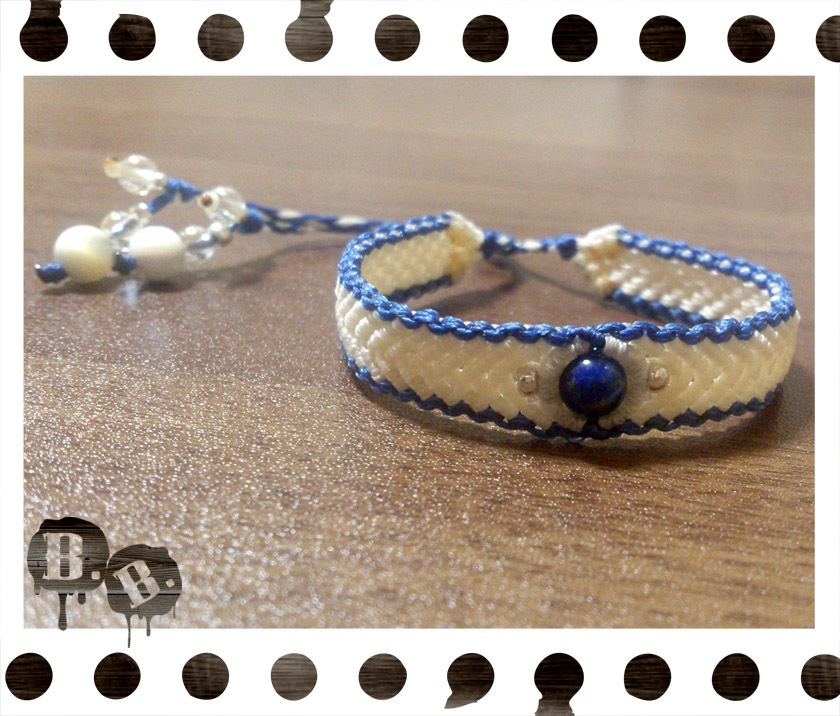 アウトラインブレス【マルチストーン】【マルチカラーコード】【ハンドメイドアクセサリー】