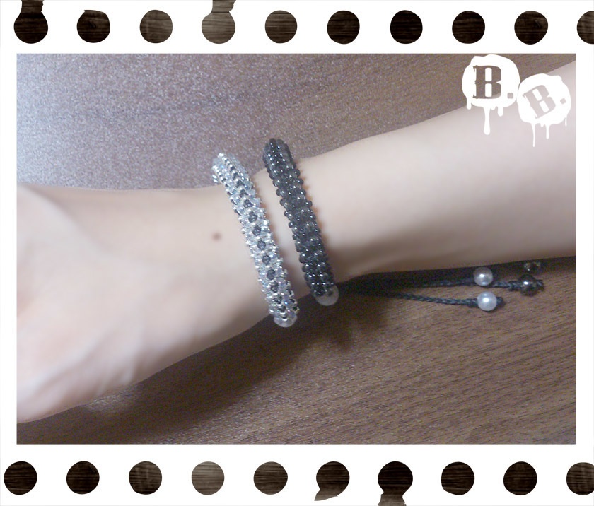 チューブブレスレット【マルチストーン】【ブラックコード】【ハンドメイドアクセサリー】