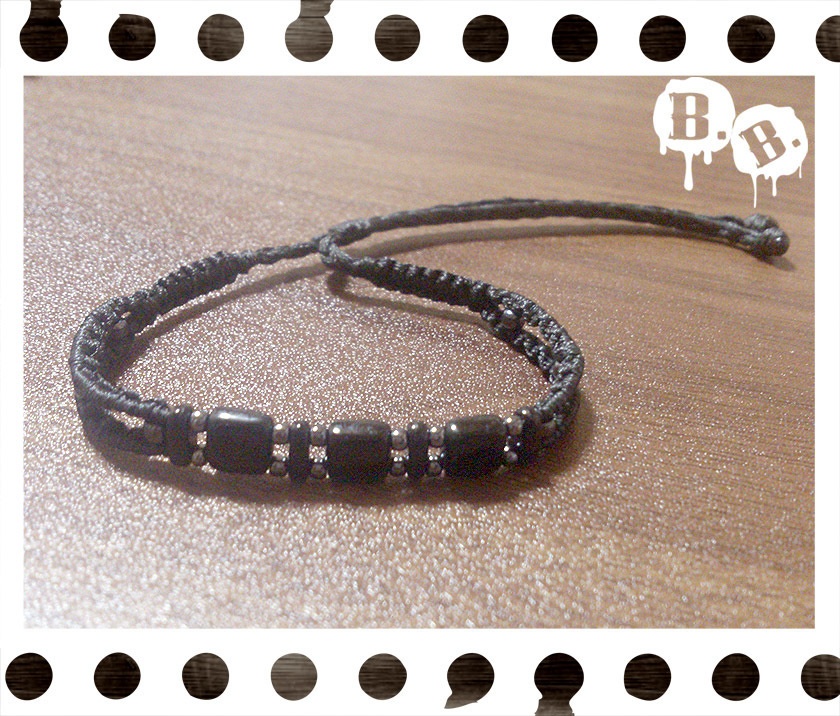コネクトブレスレット【チェコガラスビーズ】【ブラックコード】【ハンドメイドアクセサリー】