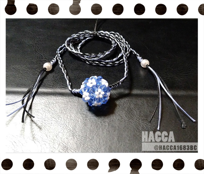 フラワーボールネックレス【バイカラーコード】【ガラスビーズ】【ハンドメイドアクセサリー】