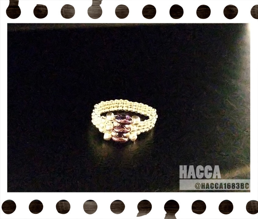 シルバースケイルリング【チェコビーズ】【ハンドメイドアクセサリー】