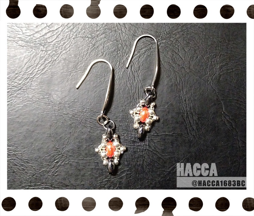 ミニチュアドロップクロスピアス\ノンホールピアスセット【チェコビーズ】【ハンドメイドアクセサリー】