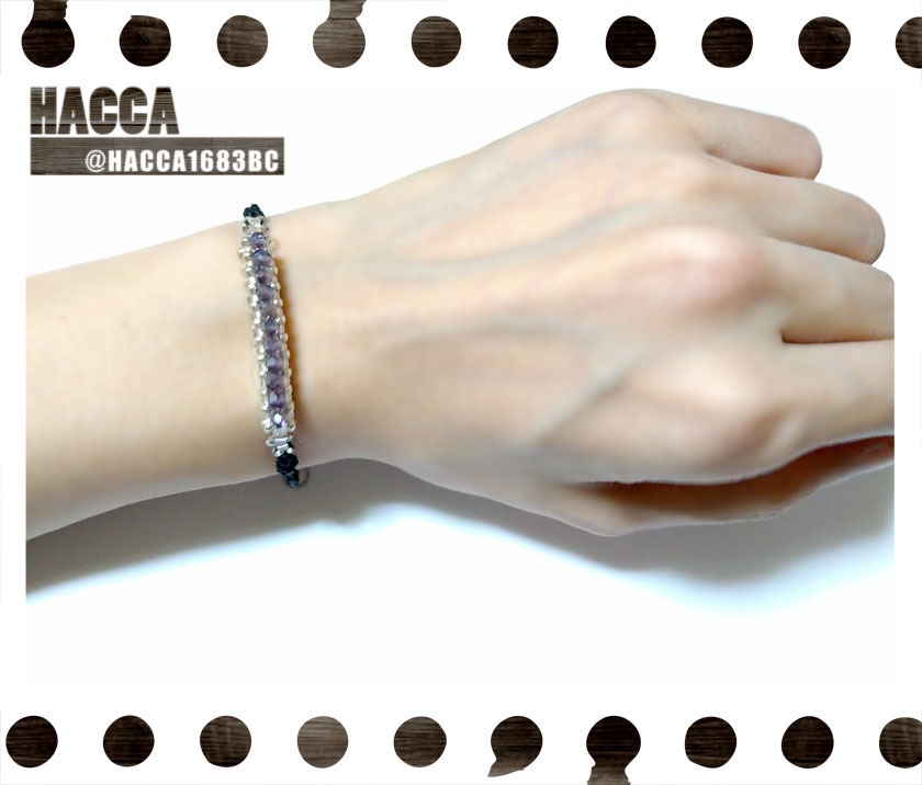 デザインビーズブレスレット【ブラックコード】【ガラスビーズ】【ハンドメイドアクセサリー】