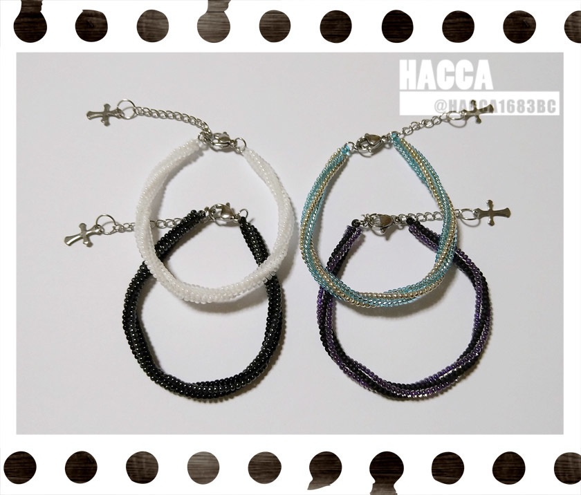 波のビーズブレスレット【ガラスビーズ】【ハンドメイドアクセサリー】