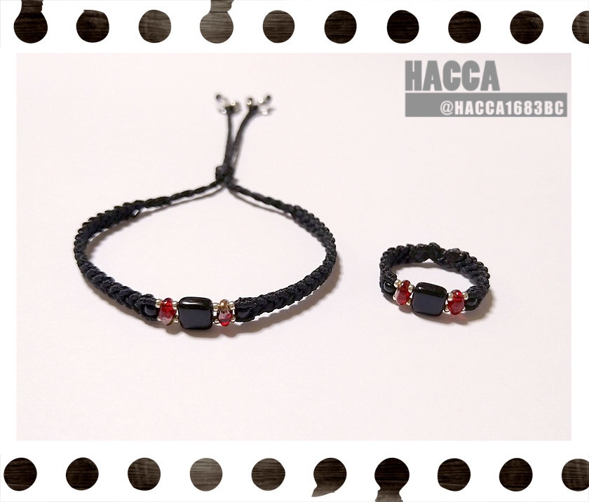 ブラックスクエアアクセサリーセット【ブレスレット/リング】【ブラックコード】【チェコビーズ】【ハンドメイドアクセサリー】