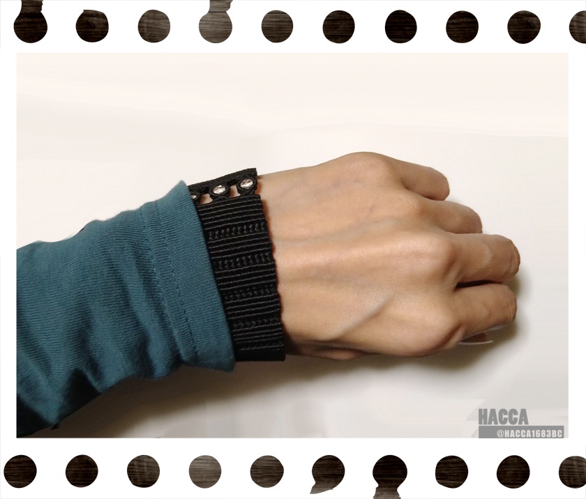 カフスブレスレット【ワックスコード】【チェコビーズ】【ハンドメイドアクセサリー】