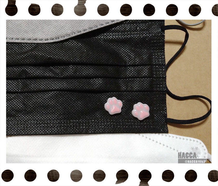 肉球マスクピアス【レジン】【マグネットピアス】【ハンドメイドアクセサリー】