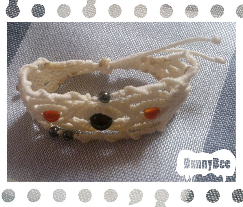 三連ブレスレット【オニキス】【ナチュラルホワイトコード】【ハンドメイドアクセサリー】