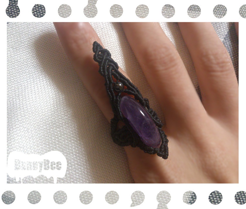 クロスクロウリング【アメジスト】【ブラックコード】【ハンドメイドアクセサリー】