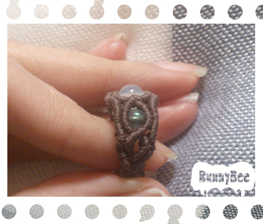 リング【ホワイトアゲート】【ブラウンコード】【ハンドメイドアクセサリー】