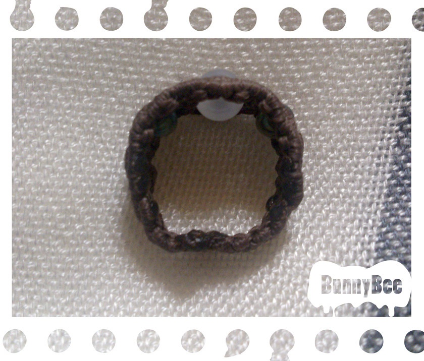 リング【ホワイトアゲート】【ブラウンコード】【ハンドメイドアクセサリー】