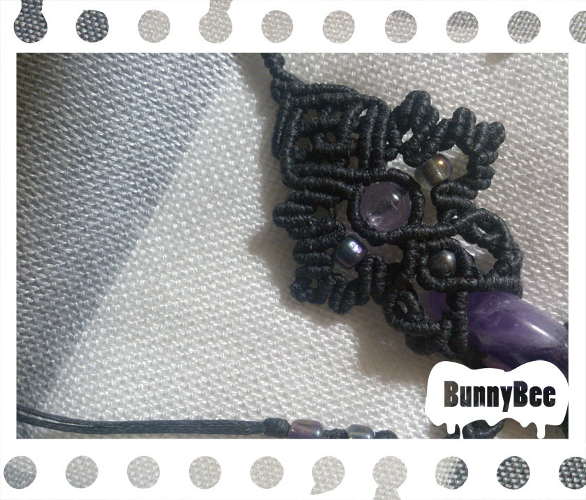 番の蝶蜂ネックレス(チョーカー)【アメジスト】【ブラックコード】【ハンドメイドアクセサリー】