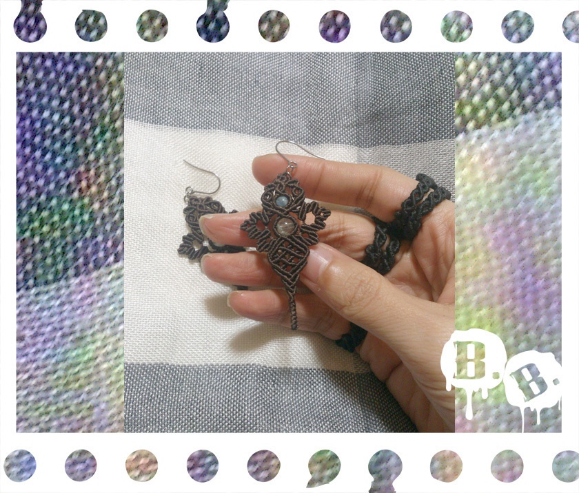 蝶蜂のピアスセット【ファントムガーデン】【ブラウンコード】【ハンドメイドアクセサリー】