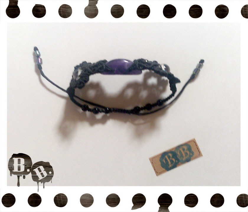 番の尾長蝶蜂ブレスレット【シルバーパープルオーラ】【ブラックコード】【ハンドメイド】【ハンドメイドアクセサリー】