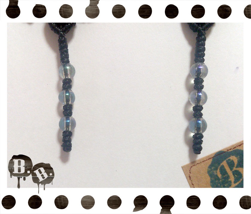 尾長蝶蜂のノンホールピアスセット【ローズオーラ】【ブラックコード】【ハンドメイドアクセサリー】