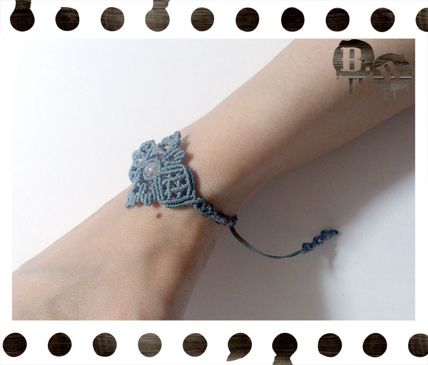 【アシンメトリー】蝶蜂のブレスレット【ローズオーラ】【グレーコード】【ハンドメイドアクセサリー】